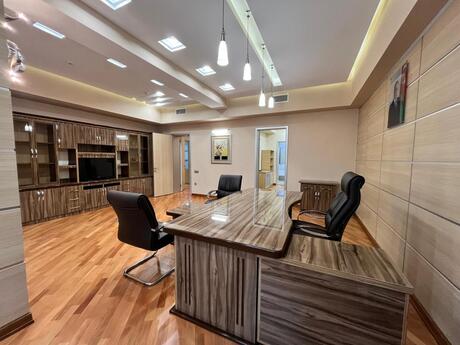 6 otaqlı ofis - Yasamal r. - 160 m²