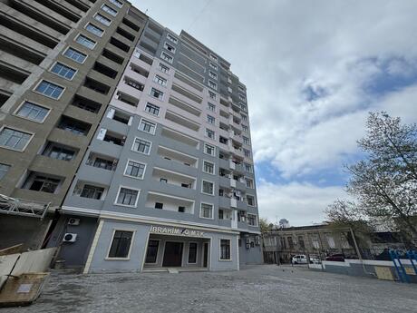 Объявление №6085681 - Баку, м. Низами, 1-комн., 54 м², 2/12 этаж