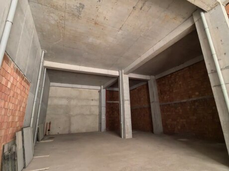 Obyekt - Şah İsmayıl Xətai m. - 92.5 m²