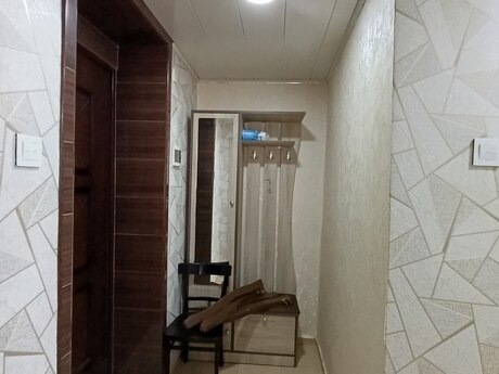 2 otaqlı köhnə tikili - Əmircan q. - 50 m²