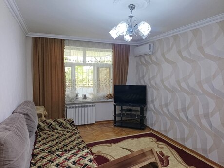 2 otaqlı köhnə tikili - Əmircan q. - 50 m²
