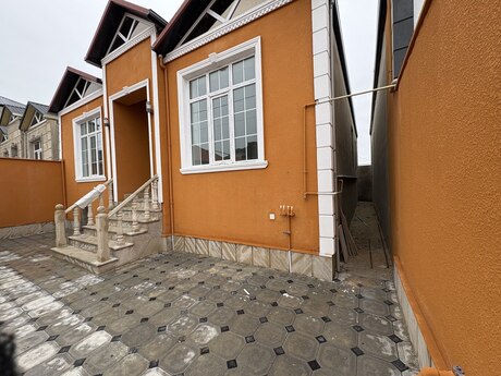 4 otaqlı həyət evi/bağ evi - Məmmədli q. - 110 m²