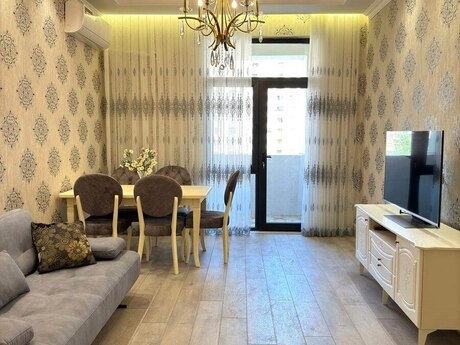 Elan №6085803 - Bakı, 28 May m., 3 otaqlı, 120 m², 8/16 mərtəbə
