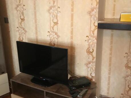 3 otaqlı köhnə tikili - Nəsimi r. - 80 m²