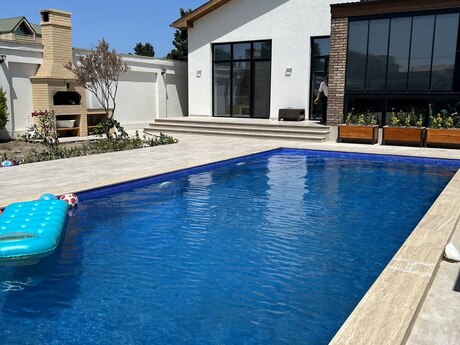 3 otaqlı həyət evi/bağ evi - Mərdəkan q. - 170 m²