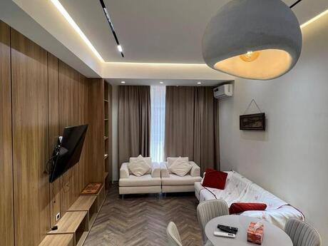 2 otaqlı yeni tikili - 28 May m. - 60 m²