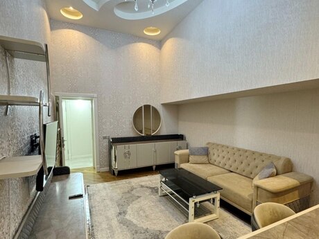 3 otaqlı köhnə tikili - Sahil m. - 80 m²