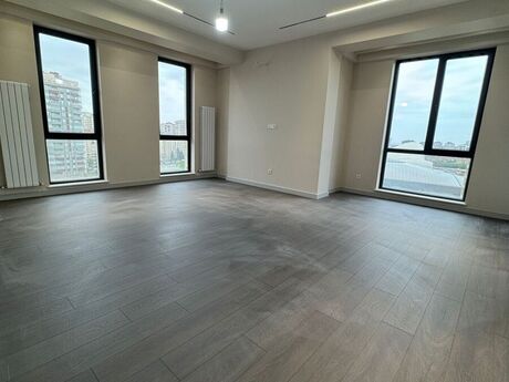 4 otaqlı yeni tikili - Gənclik m. - 180 m²