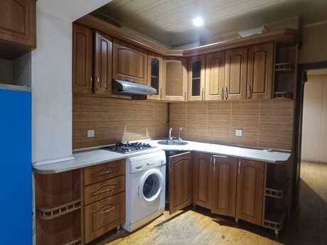 3 otaqlı köhnə tikili - Nəsimi m. - 85 m²