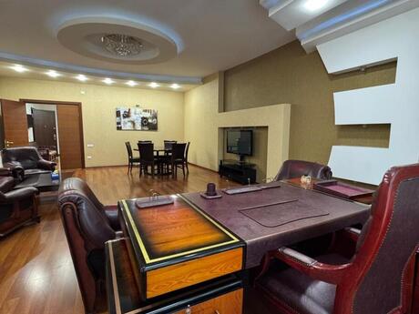 3 otaqlı ofis - Nəriman Nərimanov m. - 170 m²