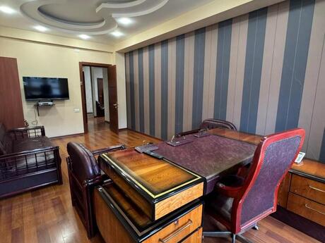 3 otaqlı ofis - Nəriman Nərimanov m. - 170 m²