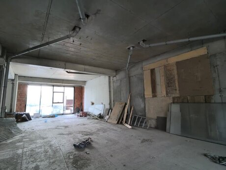 Obyekt - Şah İsmayıl Xətai m. - 313.3 m²