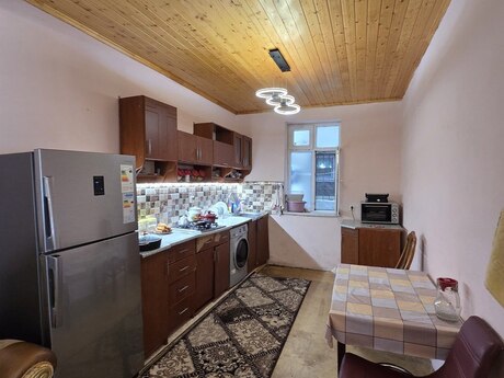 5 otaqlı həyət evi/bağ evi - Xırdalan - 110 m²