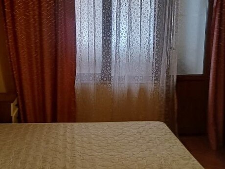 2 otaqlı köhnə tikili - Qara Qarayev m. - 60 m²