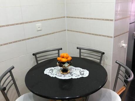 3 otaqlı köhnə tikili - Badamdar q. - 70 m²