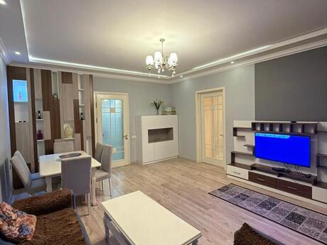 3 otaqlı köhnə tikili - Sahil m. - 79 m²