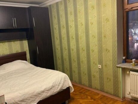 2 otaqlı köhnə tikili - Ağ şəhər q. - 50 m²