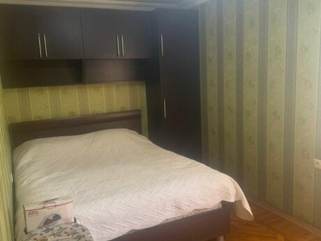 2 otaqlı köhnə tikili - Ağ şəhər q. - 50 m²