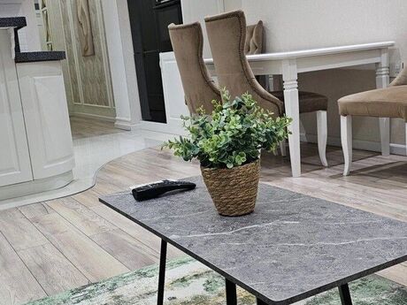2 otaqlı köhnə tikili - 28 May m. - 60 m²