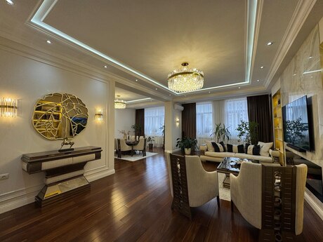 Elan №6085946 - Bakı, Nizami m., 4 otaqlı, 200 m², 10/17 mərtəbə