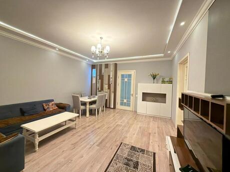 3 otaqlı köhnə tikili - Sahil m. - 80 m²