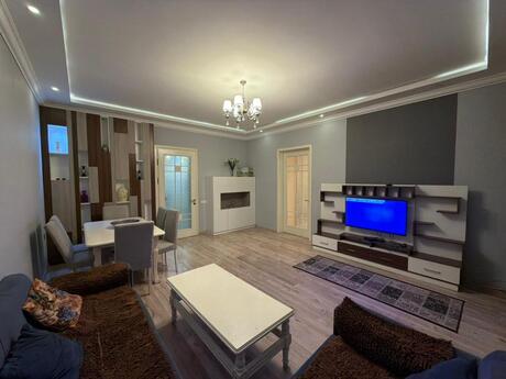 3 otaqlı köhnə tikili - Sahil m. - 80 m²