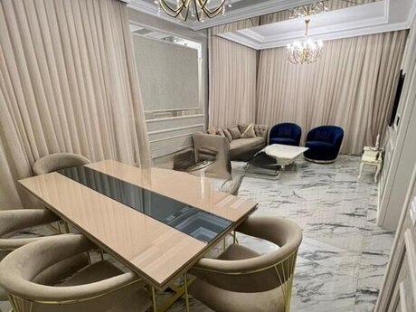 6 otaqlı həyət evi/bağ evi - Badamdar q. - 400 m²