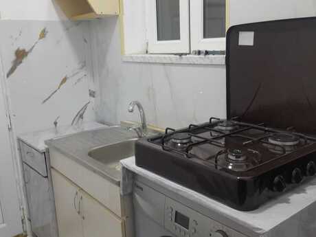 1 otaqlı həyət evi/bağ evi - Əhmədli m. - 20 m²