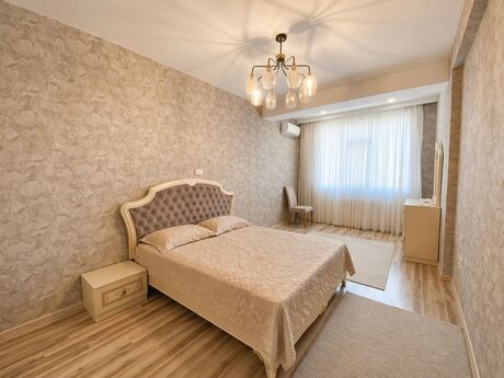4 otaqlı yeni tikili - Gənclik m. - 160 m²