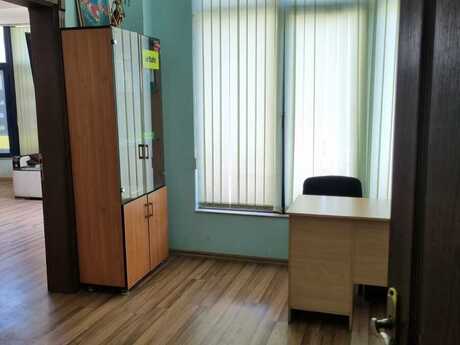 2-комн. офис - м. Иншаатчылар - 40 м²
