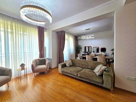 4 otaqlı yeni tikili - 20 Yanvar m. - 205 m²