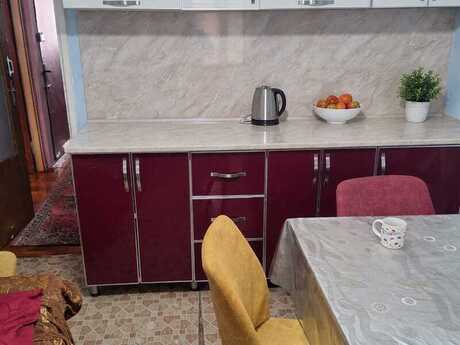 2 otaqlı köhnə tikili - Həzi Aslanov q. - 62 m²