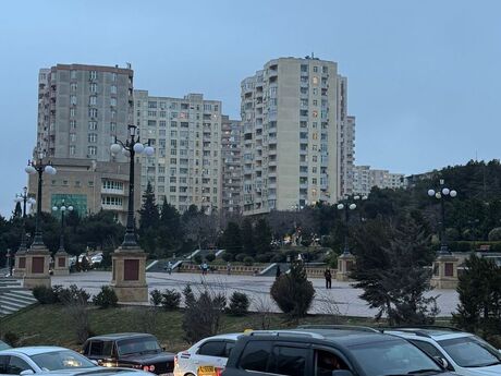 2 otaqlı yeni tikili - İnşaatçılar m. - 85 m²
