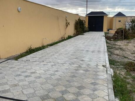 4 otaqlı həyət evi/bağ evi - Bilgəh q. - 300 m²