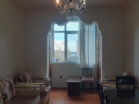 2 otaqlı köhnə tikili - Xətai r. - 65 m²