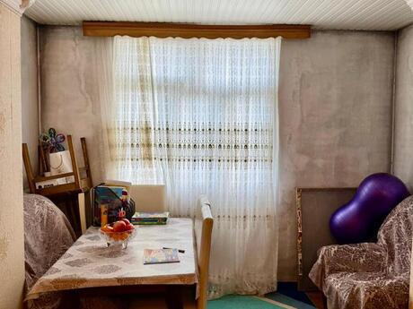 2 otaqlı köhnə tikili - Qara Qarayev m. - 45 m²