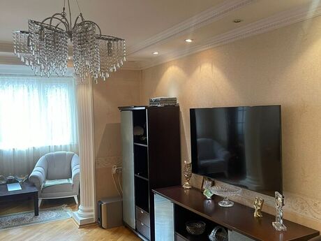 3 otaqlı köhnə tikili - Yasamal q. - 90 m²