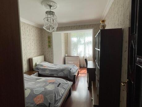 4 otaqlı köhnə tikili - Nəsimi m. - 125 m²