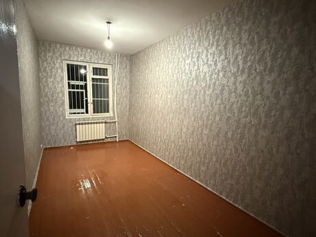Elan №6086096 - Bakı, 7-ci mikrorayon q., 2 otaqlı, 45 m², 1/5 mərtəbə