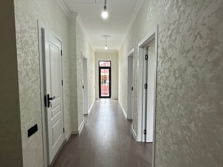5-комн. дом/дача - Хырдалан - 220 м²