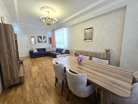 м. Кара Караев