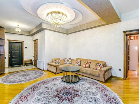4 otaqlı yeni tikili - Sahil m. - 185 m²