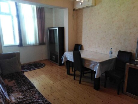 2 otaqlı köhnə tikili - Gənclik m. - 45 m²