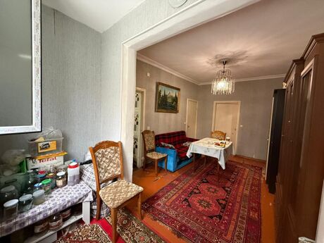 2 otaqlı köhnə tikili - 20 Yanvar m. - 55 m²