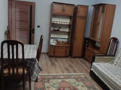 2 otaqlı köhnə tikili - Memar Əcəmi m. - 40 m²
