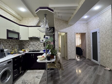3 otaqlı yeni tikili - İnşaatçılar m. - 90 m²
