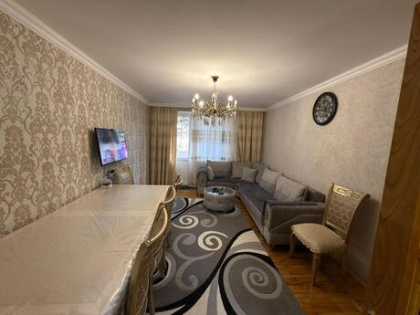 3 otaqlı köhnə tikili - Neftçilər m. - 75 m²