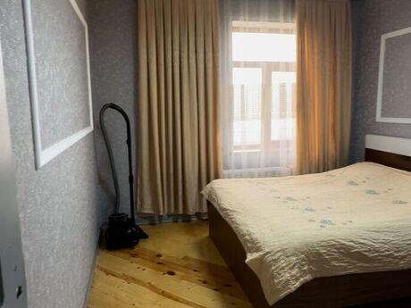 3 otaqlı həyət evi/bağ evi - Binəqədi r. - 120 m²
