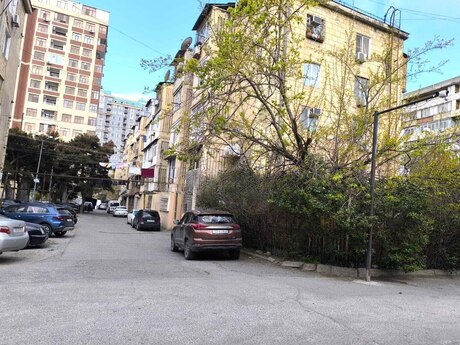 2 otaqlı köhnə tikili - Nərimanov r. - 50 m²