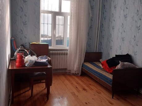 5 otaqlı həyət evi/bağ evi - Səngəçal q. - 220 m²